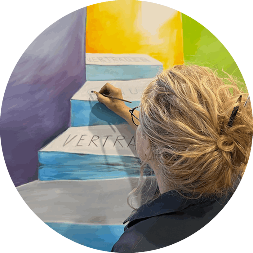 Simone Riedel | Vita